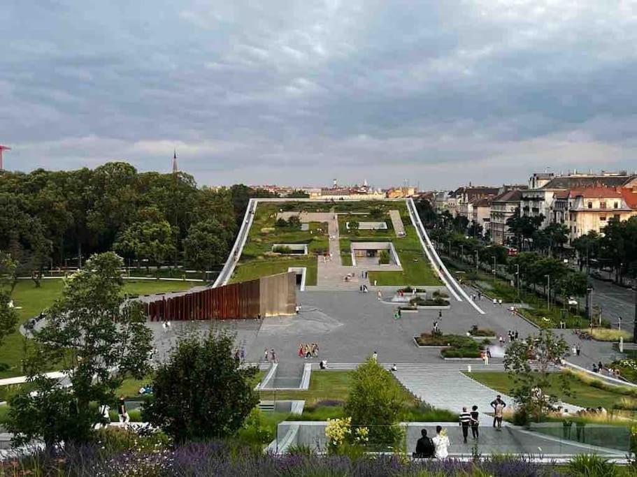 City Park Little Flat. Budapest Bagian luar foto